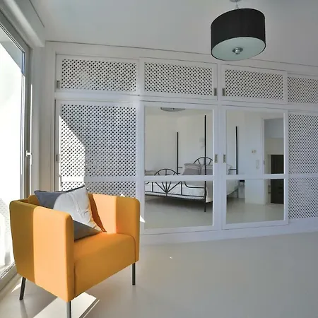 C'an Petra, Carrer Club Robinson Villa San José
